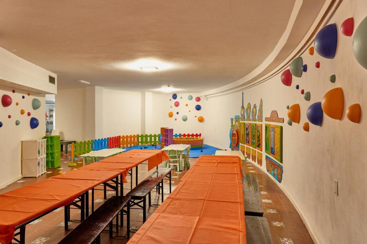 Club Esse Roccaruja Hotel Stintino Eksteriør billede