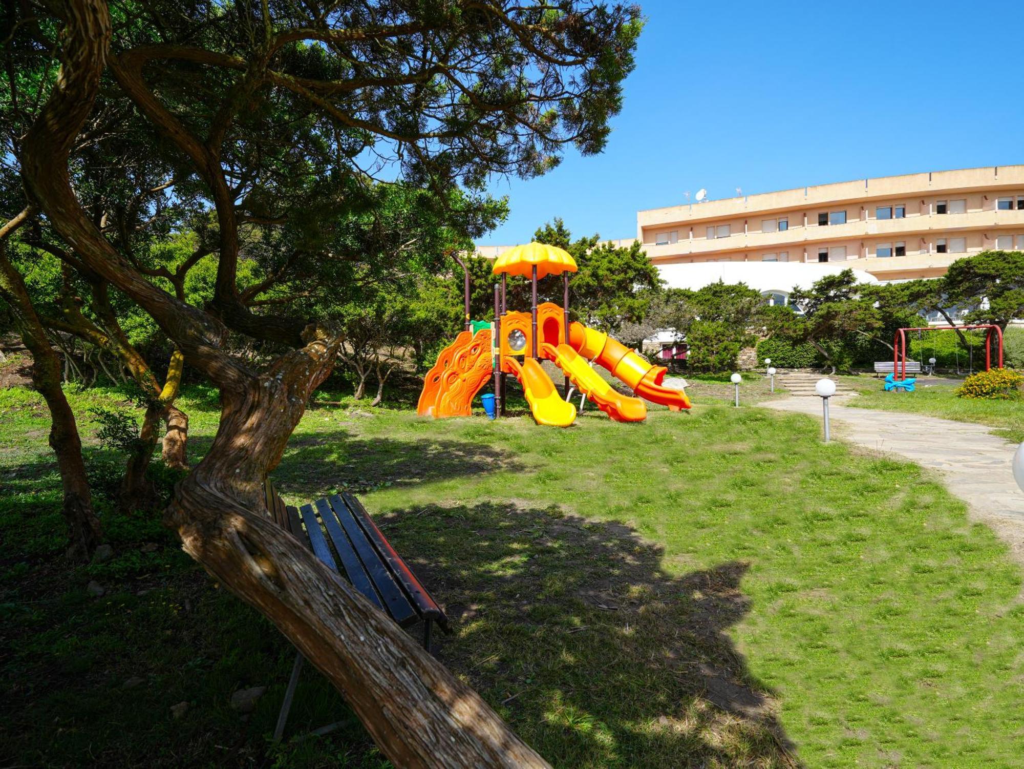 Club Esse Roccaruja Hotel Stintino Eksteriør billede